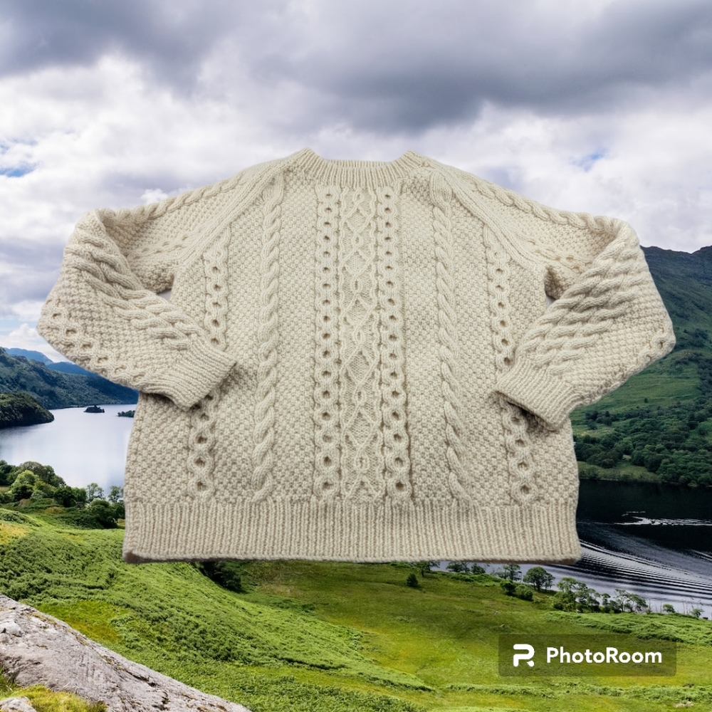 The Scotch House Vintage Scottish wool pullover sweater made in Scotland